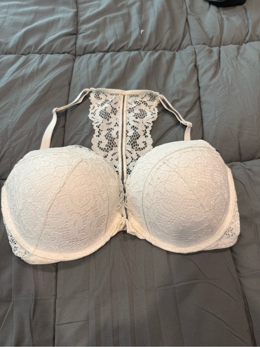 💕 Victoria’s Secret Very Sexy Lace Push-Up Bra 36DD